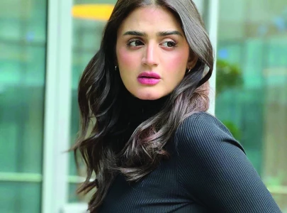 fans surprised as hira mani combines zarda fruit chaat with biryani fans surprised as hira mani combines zarda fruit chaat with biryani