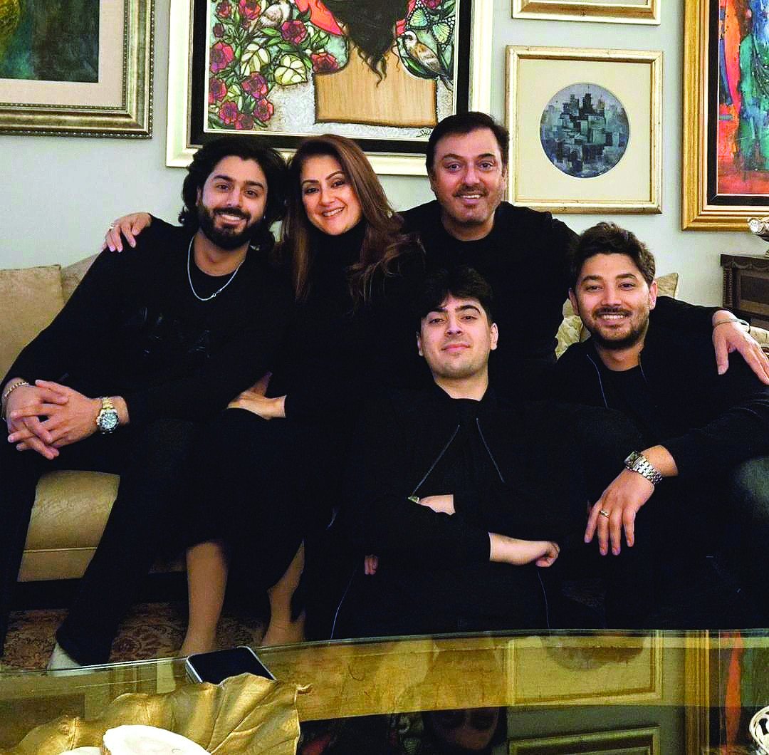 naumaan and his loved ones flaunt all black attires photo instagram