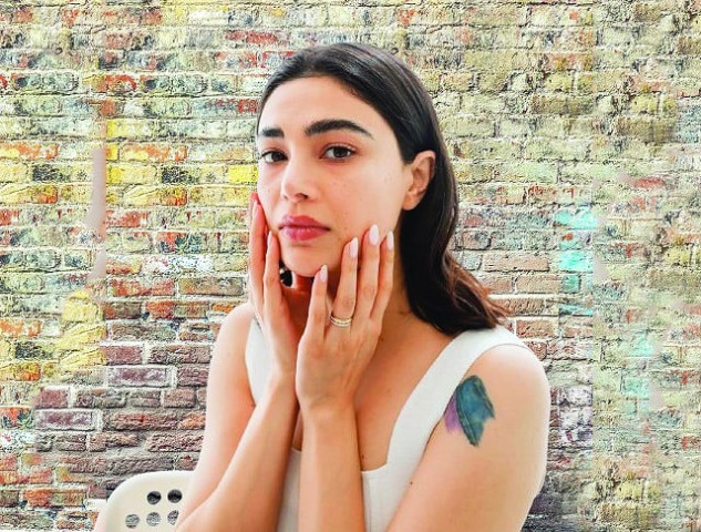 saheefa penned netizens dilemma photo instagram saheefa penned netizens dilemma photo instagram