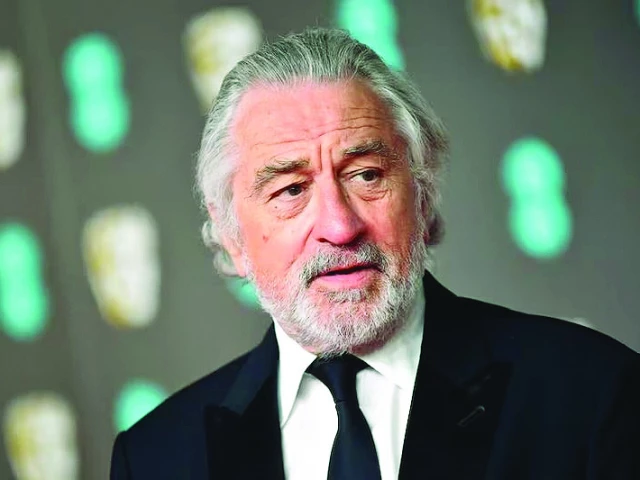 de niro plays the film s two lead characters photo file de niro plays the film s two lead characters photo file