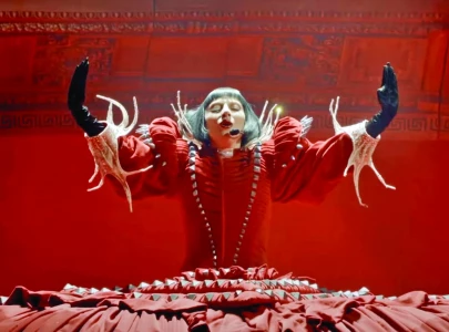 lady gaga kicks off scorching coachella lady gaga kicks off scorching coachella