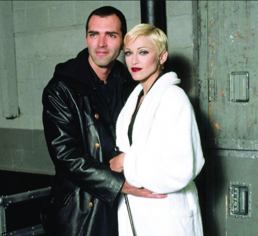 madonna loses brother after battle with cancer madonna loses brother after battle with cancer