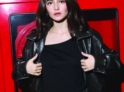 merub ali s minimalist leather moment