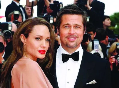 brad angelina sign off on divorce settlement