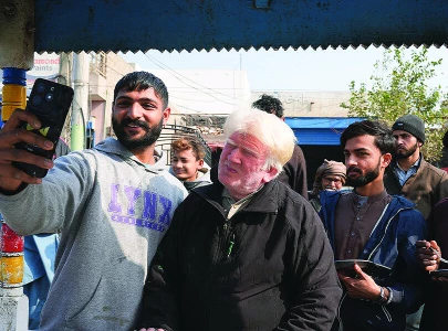 pakistani donald trump lookalike sings to sell kheer pakistani donald trump lookalike sings to sell kheer
