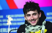 timoth e chalamet dances to soulja boy during marty supreme appearance at ccxp brazil timoth e chalamet dances to soulja boy during marty supreme appearance at ccxp brazil