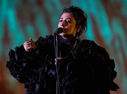 arooj aftab the first pakistani artist to perform at the grammys