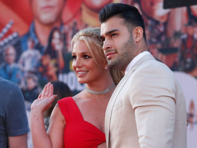 sam asghari s rep denies claims he is exploiting britney spears for money