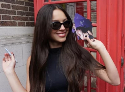 vintage brunette is the low maintenance hair color to try this fall