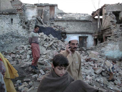 earthquake 200 1 5 are pakistanis mobilised best when calamities are of colossal magnitudes