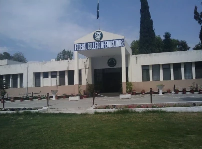 capital s sole college for professional education in disarray