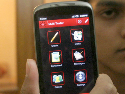 young achiever 16 year old develops multi texter for android smart phones