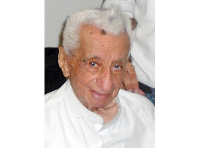 transitions one of sindh s best known bureaucrats gd memon passes away