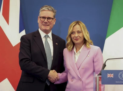 uk praises italy for reducing migration uk praises italy for reducing migration