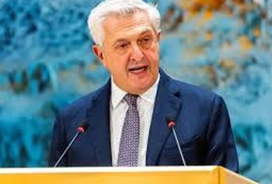 unhcr shed 5 000 jobs this year