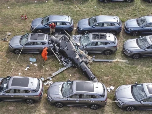 an aerial view shows the site of a helicopter crash in rio de janeiro brazil at least six people died after two helicopters crashed following a suspected mid air collision firefighters said photo afp an aerial view shows the site of a helicopter crash in rio de janeiro brazil at least six people died after two helicopters crashed following a suspected mid air collision firefighters said photo afp
