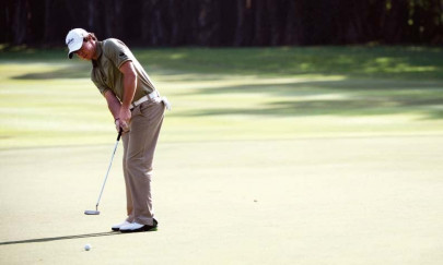 golf mcilroy wins hong kong open