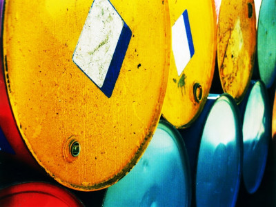 oil up in asia on iranian tensions