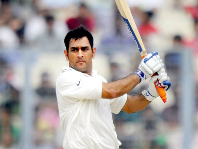 cricket dhoni receives death threats