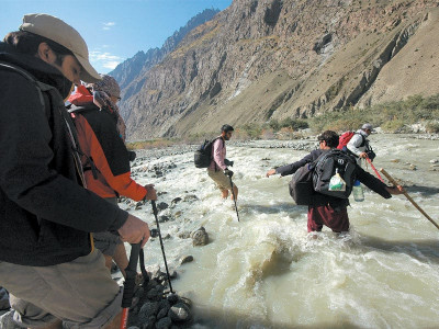 when men and mountain meet when men and mountain meet