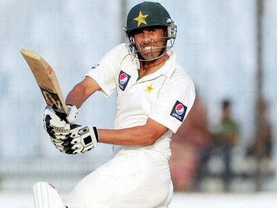 cricket hafeez younus lead the charge