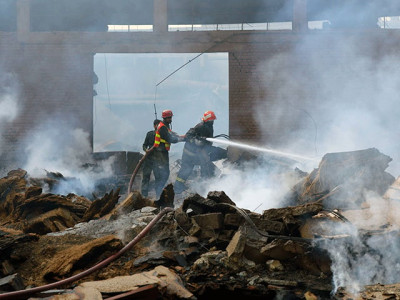 we will beat them we will lynch them they chanted before setting fire to the ahmadi factory we will beat them we will lynch them they chanted before setting fire to the ahmadi factory