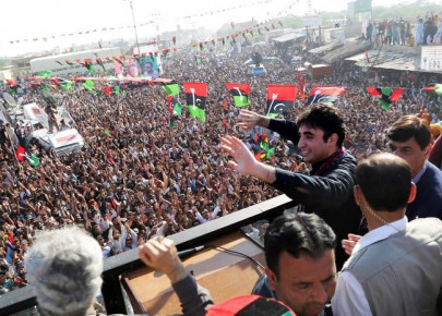 is imran khan s criticism of bilawal s dynastic politics justified