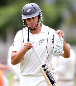 cricket warner hughes defy new zealand attack