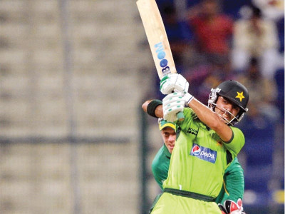 quaid trophy sbp dismissed for 40 as anwar claims eight