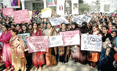 lahore college no classes as faculty holds pro vc walk
