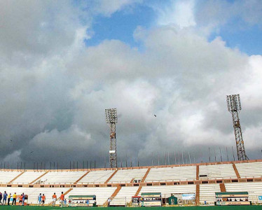 hockey deteriorating turf to host china successfully say officials