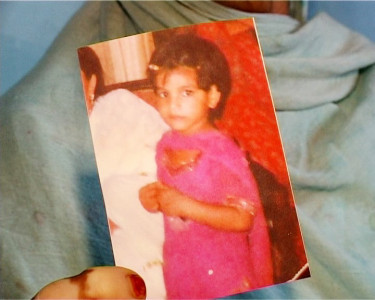 rape victim s family protests outside edhi morgue in sohrab goth rape victim s family protests outside edhi morgue in sohrab goth