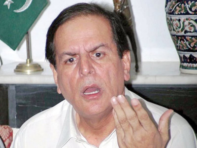 defaming the country president pm should resign says hashmi