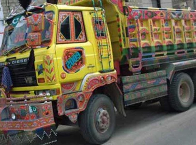 karachi traffic police launch crackdown after viral dumper video