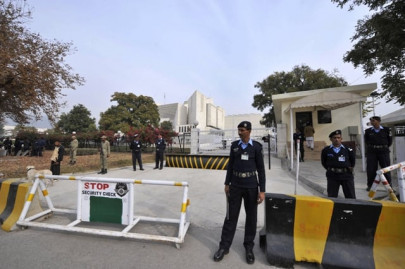 memogate sc questions awan s statements against judiciary