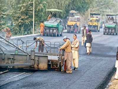 traffic quandary canal road closure long queues persist traffic quandary canal road closure long queues persist