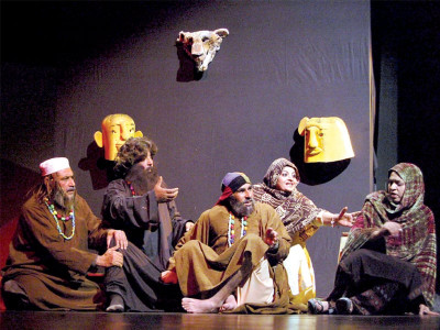 drama festival charmed by their serpentine ways drama festival charmed by their serpentine ways