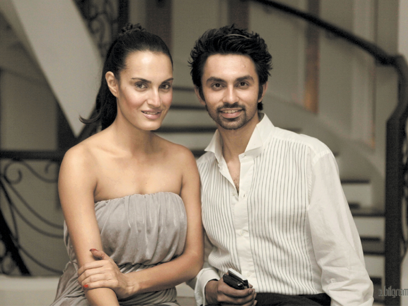 Updated Dec 25, 2011