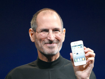 grammys honour late steve jobs