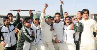 pia land quaid trophy