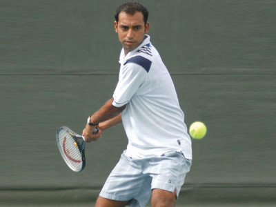 aqeel yasir clinch men s doubles title