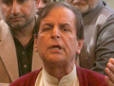 tsunami intensifies pti bags hashmi eyes more bigwigs tsunami intensifies pti bags hashmi eyes more bigwigs