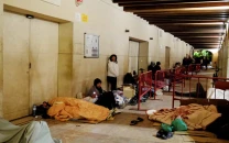 spain receives 900k applications from undocumented aliens spain receives 900k applications from undocumented aliens