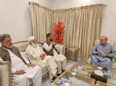 ji offers to mediate ajk situation