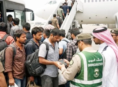 21 951 deportations expose pakistan s gulf jobs dependence 21 951 deportations expose pakistan s gulf jobs dependence