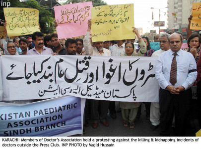 doctors protest delay in colleague s recovery