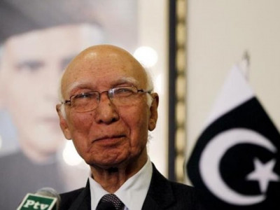 if there has ever been a time to praise this government it is now if there has ever been a time to praise this government it is now