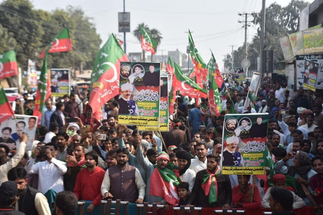 pti s long march photo pti facebook pti s long march photo pti facebook