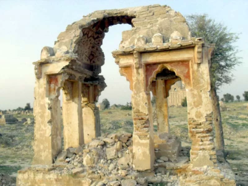a tomb at a historic graveyard in sindh the cemetery once used by royal families of the province is at the verge of destruc tion after a heavy downpour and subsequent floods photo aziz kingrani a tomb at a historic graveyard in sindh the cemetery once used by royal families of the province is at the verge of destruc tion after a heavy downpour and subsequent floods photo aziz kingrani