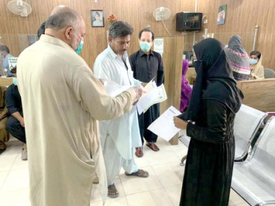 nadra dg checks for covid 19 violations in sindh nadra dg checks for covid 19 violations in sindh